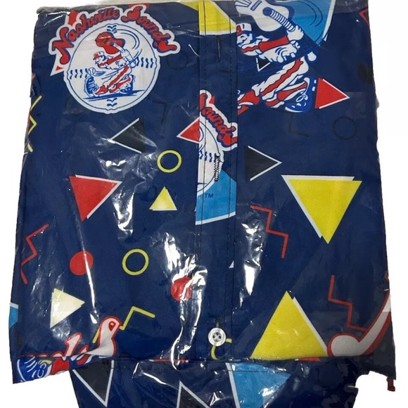 Nashville Sounds MiLB Throwback Decades Button Up Shirt Size XL Baseball - Picture 3 of 3